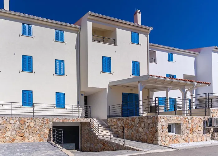 Blue Pearl Apartment
