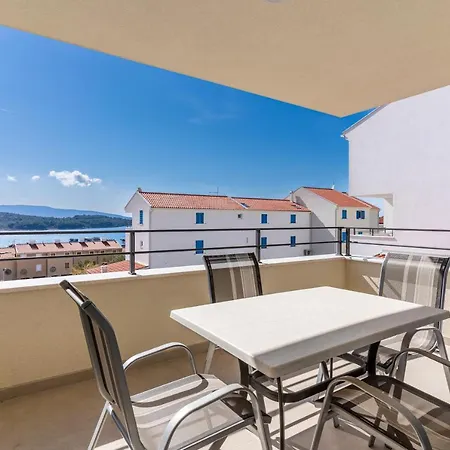 Blue Pearl Apartment Cres Exterior foto
